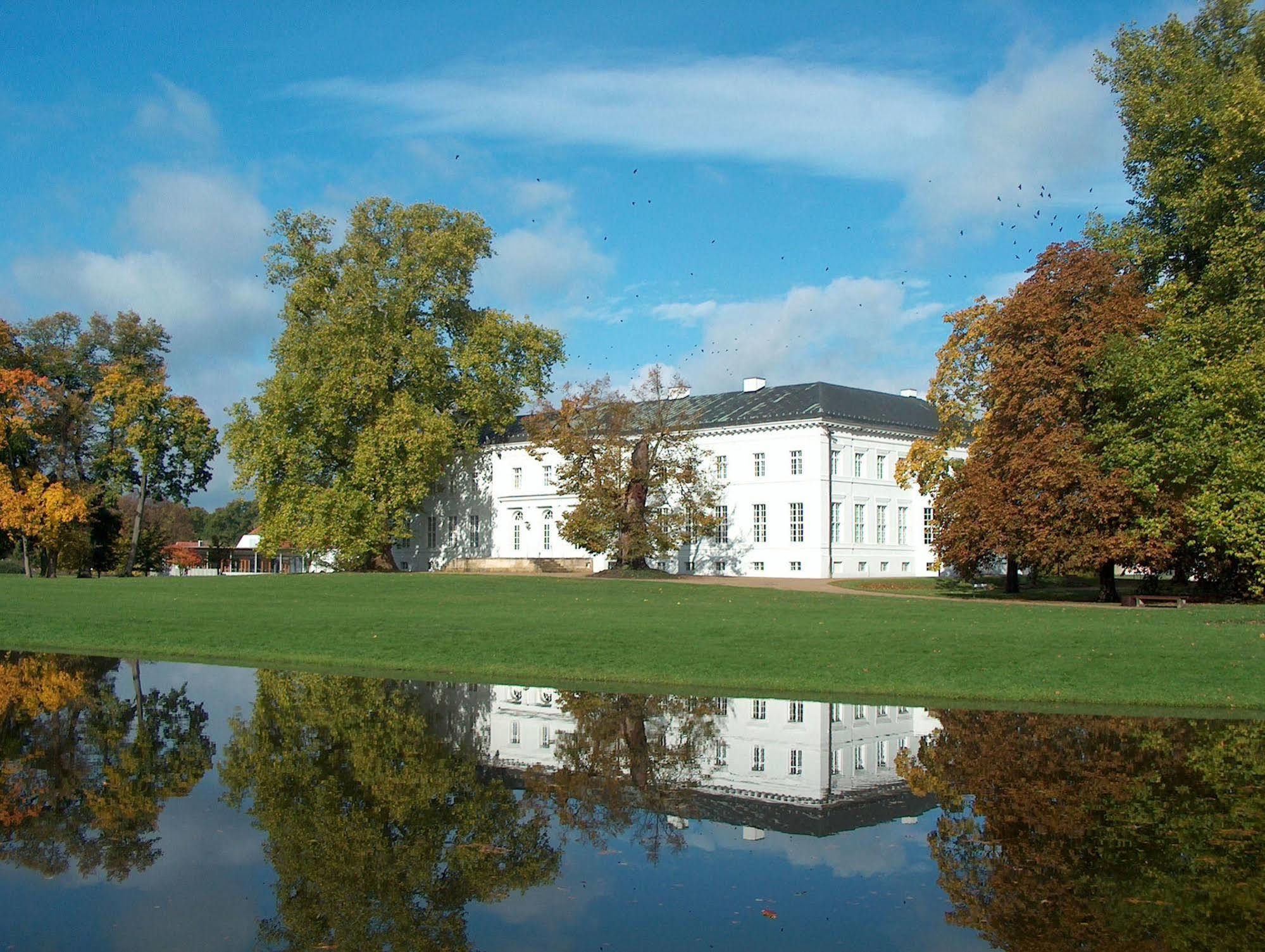 Hotel Schloss Neuhardenberg Luaran gambar